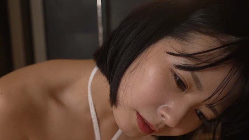 宮越虹海／愚行～いけない関係～